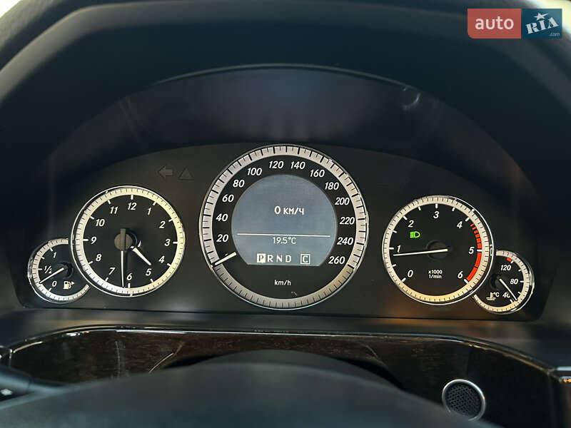 Седан Mercedes-Benz E-Class 2009 в Мукачево фото 25 Седан Mercedes-Benz E-Class 2009 в Мукачево