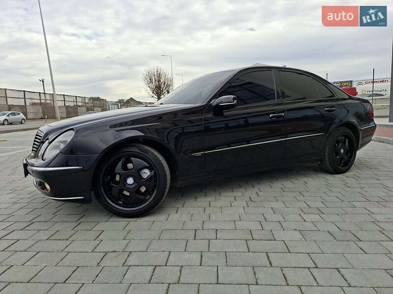 Седан Mercedes-Benz E-Class 2006 в Ивано-Франковске