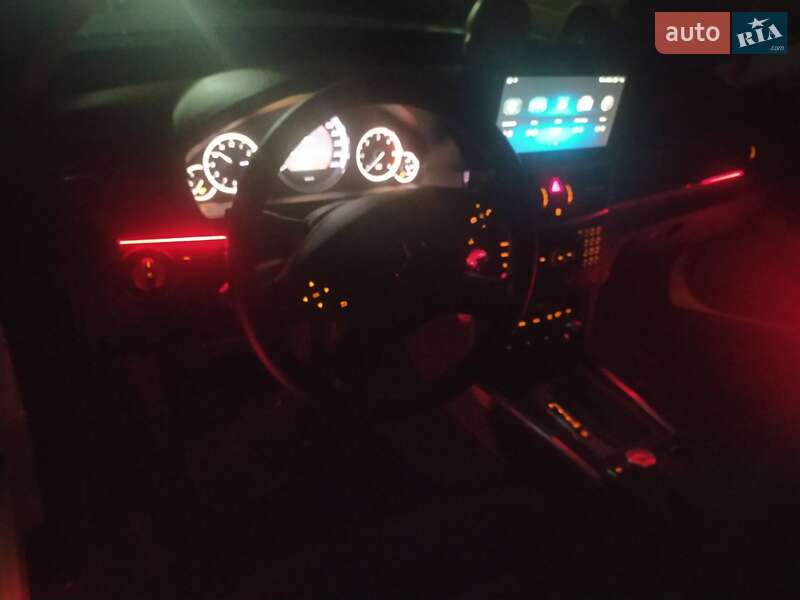 Седан Mercedes-Benz E-Class 2010 в Запоріжжі фото 26 Седан Mercedes-Benz E-Class 2010 в Запоріжжі