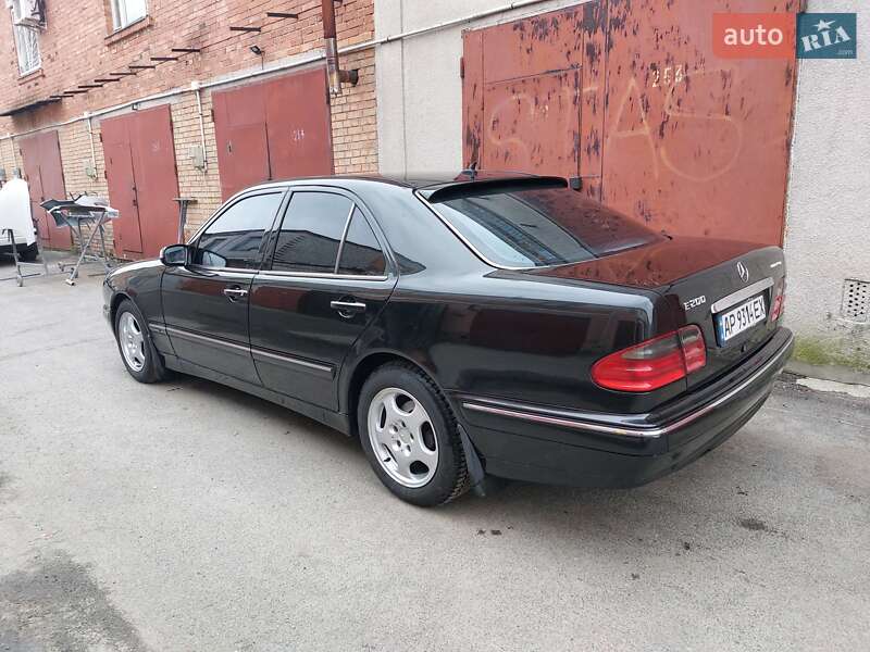 Седан Mercedes-Benz E-Class 2001 в Прилуках фото 3 Седан Mercedes-Benz E-Class 2001 в Прилуках