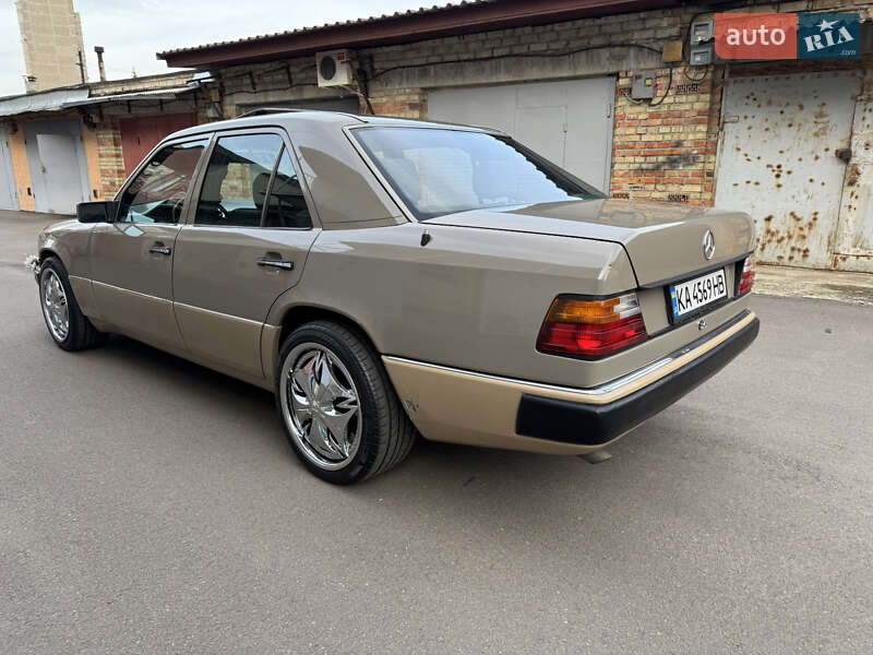 Седан Mercedes-Benz E-Class 1990 в Киеве фото 7 Седан Mercedes-Benz E-Class 1990 в Киеве