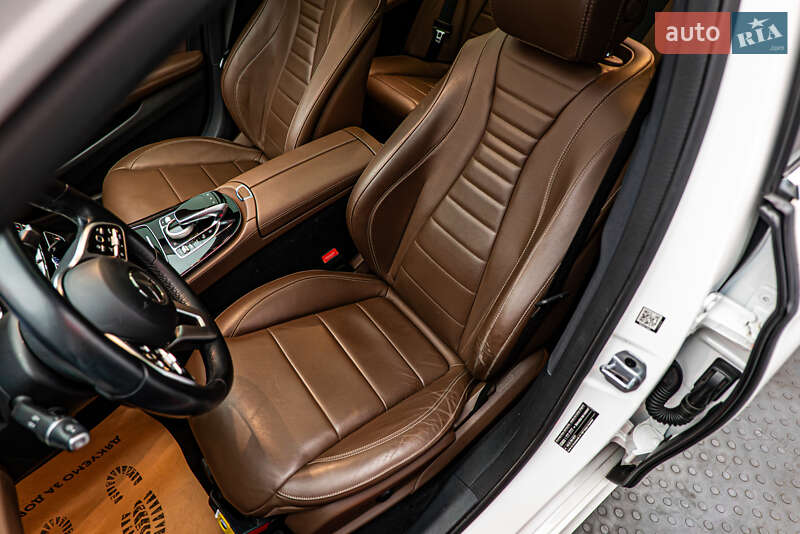 Седан Mercedes-Benz E-Class 2018 в Киеве