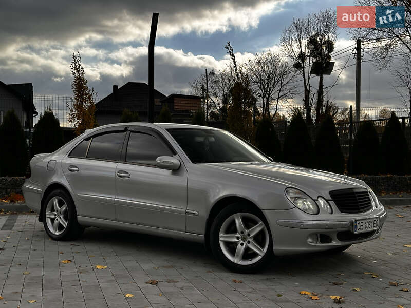 Седан Mercedes-Benz E-Class 2002 в Луцке