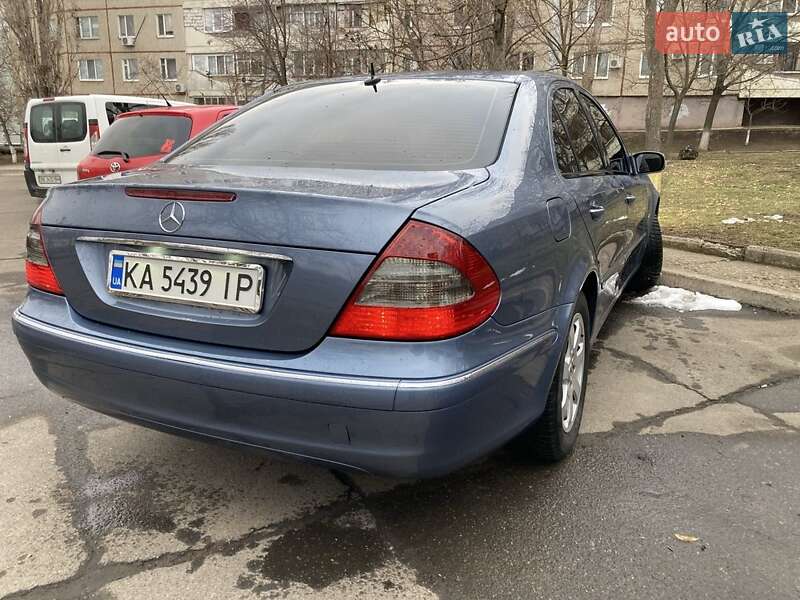 Седан Mercedes-Benz E-Class 2003 в Южноукраинске фото 5 Седан Mercedes-Benz E-Class 2003 в Южноукраинске