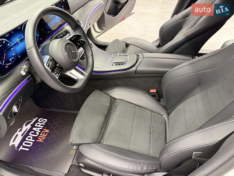 Седан Mercedes-Benz E-Class 2022 в Киеве