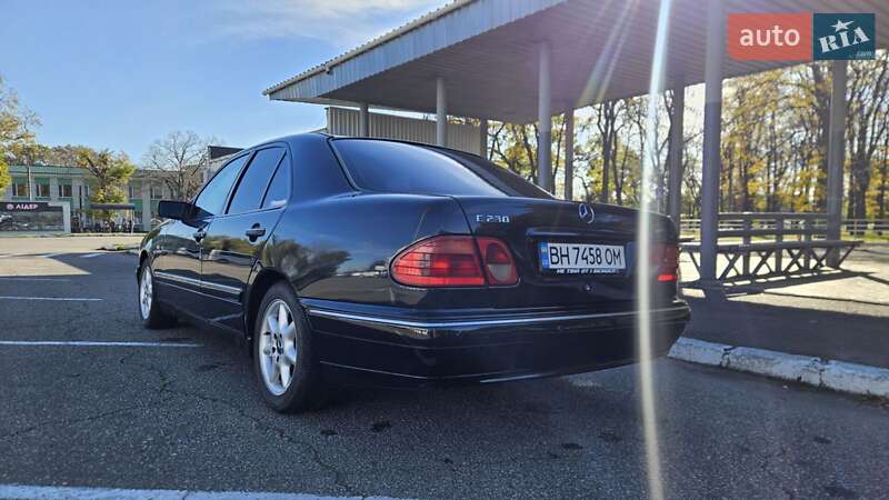 Седан Mercedes-Benz E-Class 1996 в Ізмаїлі