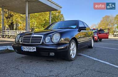 Седан Mercedes-Benz E-Class 1996 в Ізмаїлі