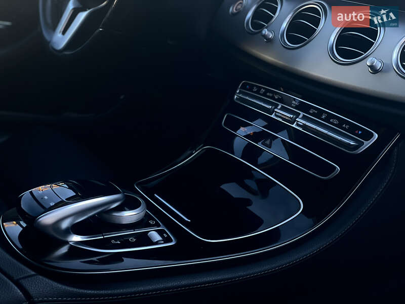 Универсал Mercedes-Benz E-Class 2019 в Львове