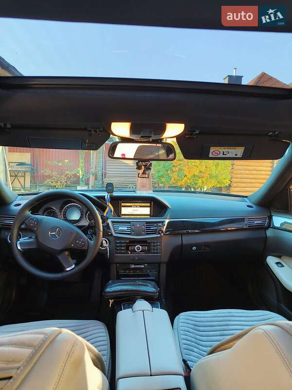 Универсал Mercedes-Benz E-Class 2010 в Владимире