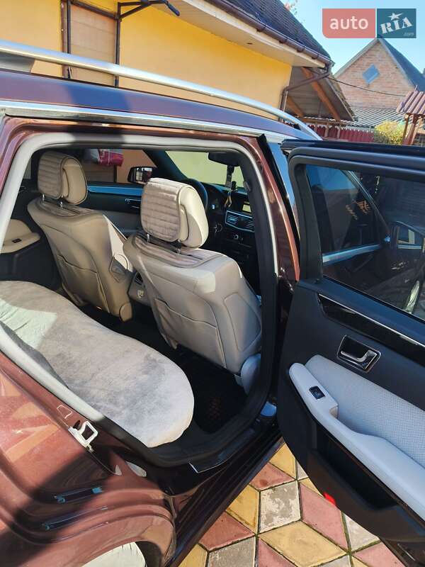 Универсал Mercedes-Benz E-Class 2010 в Владимире