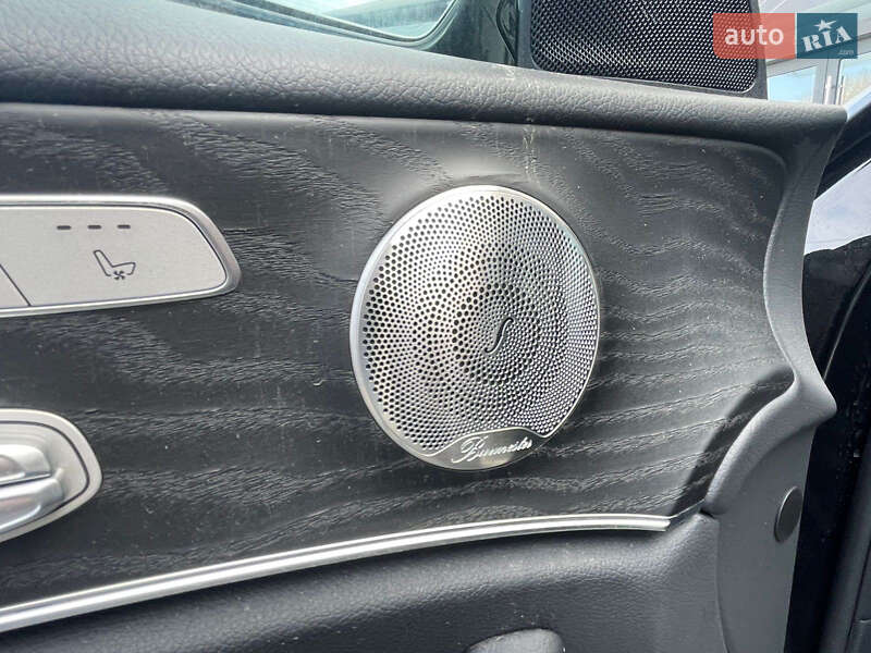 Седан Mercedes-Benz E-Class 2023 в Львове