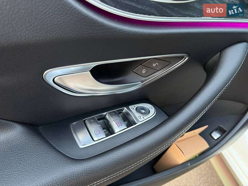Купе Mercedes-Benz E-Class 2017 в Киеве фото 14 Купе Mercedes-Benz E-Class 2017 в Киеве