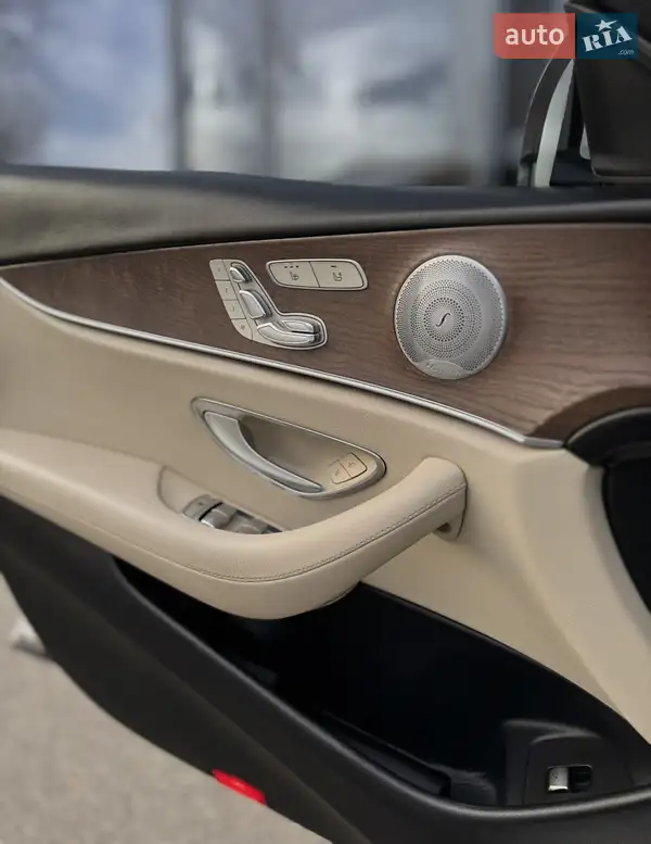 Mercedes-Benz E-Class 2016 VIN WDDZF4JB7HA028421 фото оголошення 9 з 69