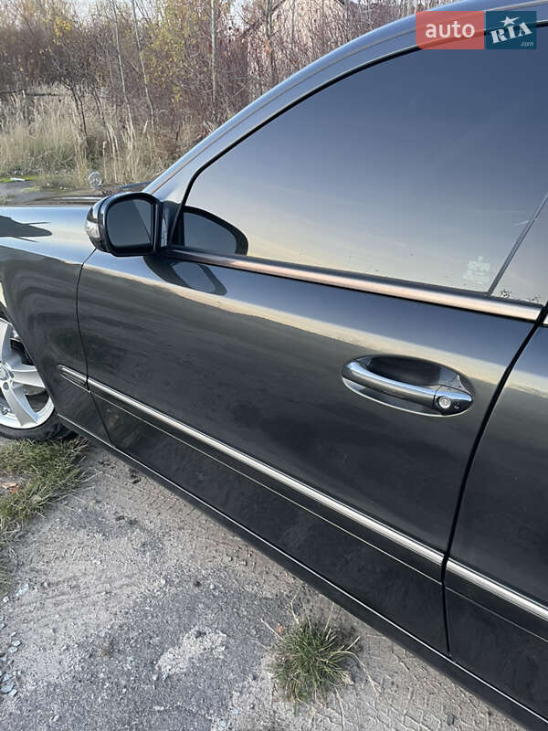 Седан Mercedes-Benz E-Class 2004 в Любомле фото 11 Седан Mercedes-Benz E-Class 2004 в Любомле