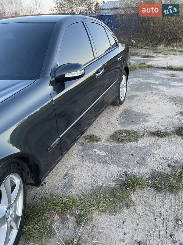 Седан Mercedes-Benz E-Class 2004 в Любомле фото 14 Седан Mercedes-Benz E-Class 2004 в Любомле