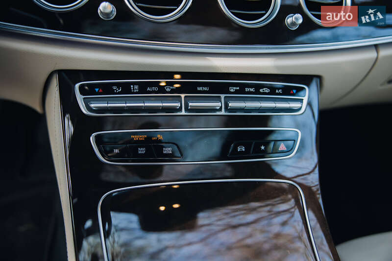 Седан Mercedes-Benz E-Class 2020 в Бучаче фото 64 Седан Mercedes-Benz E-Class 2020 в Бучаче