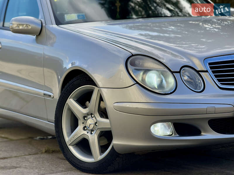 Седан Mercedes-Benz E-Class 2004 в Межгорье фото 4 Седан Mercedes-Benz E-Class 2004 в Межгорье