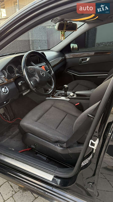 Седан Mercedes-Benz E-Class 2010 в Коломые фото 13 Седан Mercedes-Benz E-Class 2010 в Коломые