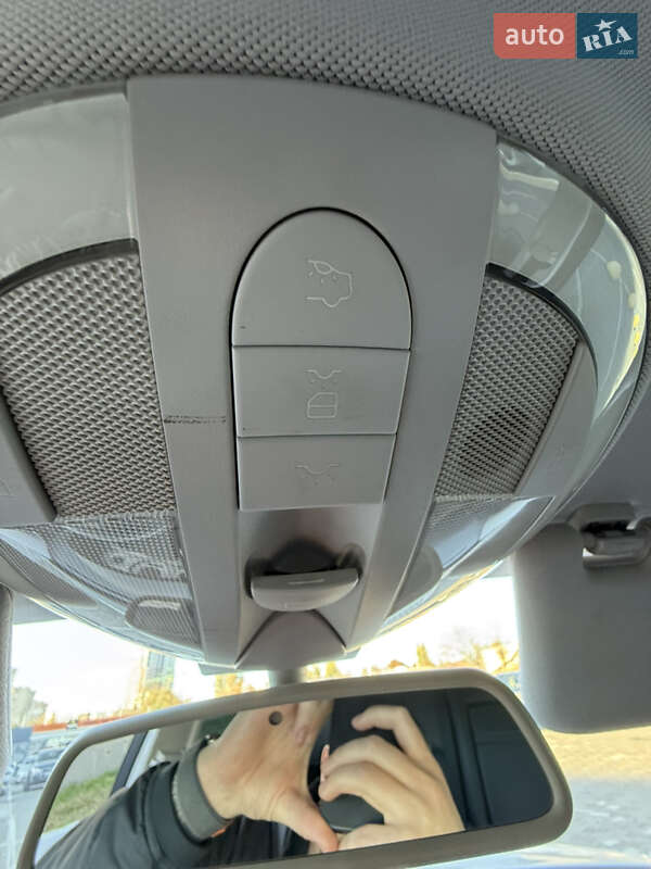 Седан Mercedes-Benz E-Class 2008 в Одессе фото 28 Седан Mercedes-Benz E-Class 2008 в Одессе