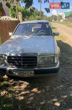 Седан Mercedes-Benz E-Class 1987 в Чернівцях