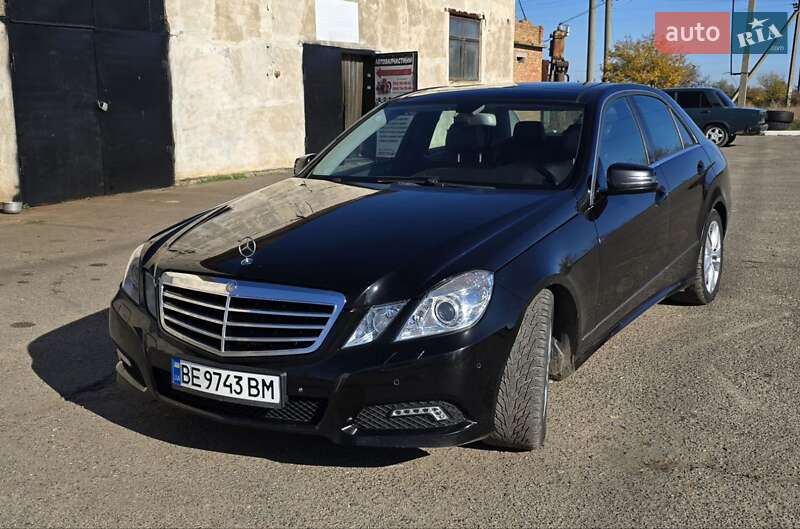 Седан Mercedes-Benz E-Class 2009 в Миколаєві