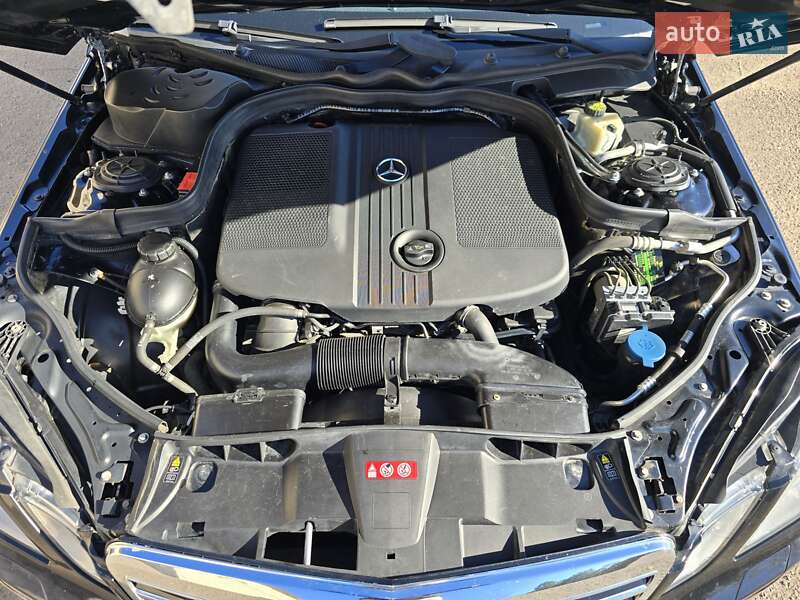 Седан Mercedes-Benz E-Class 2009 в Миколаєві