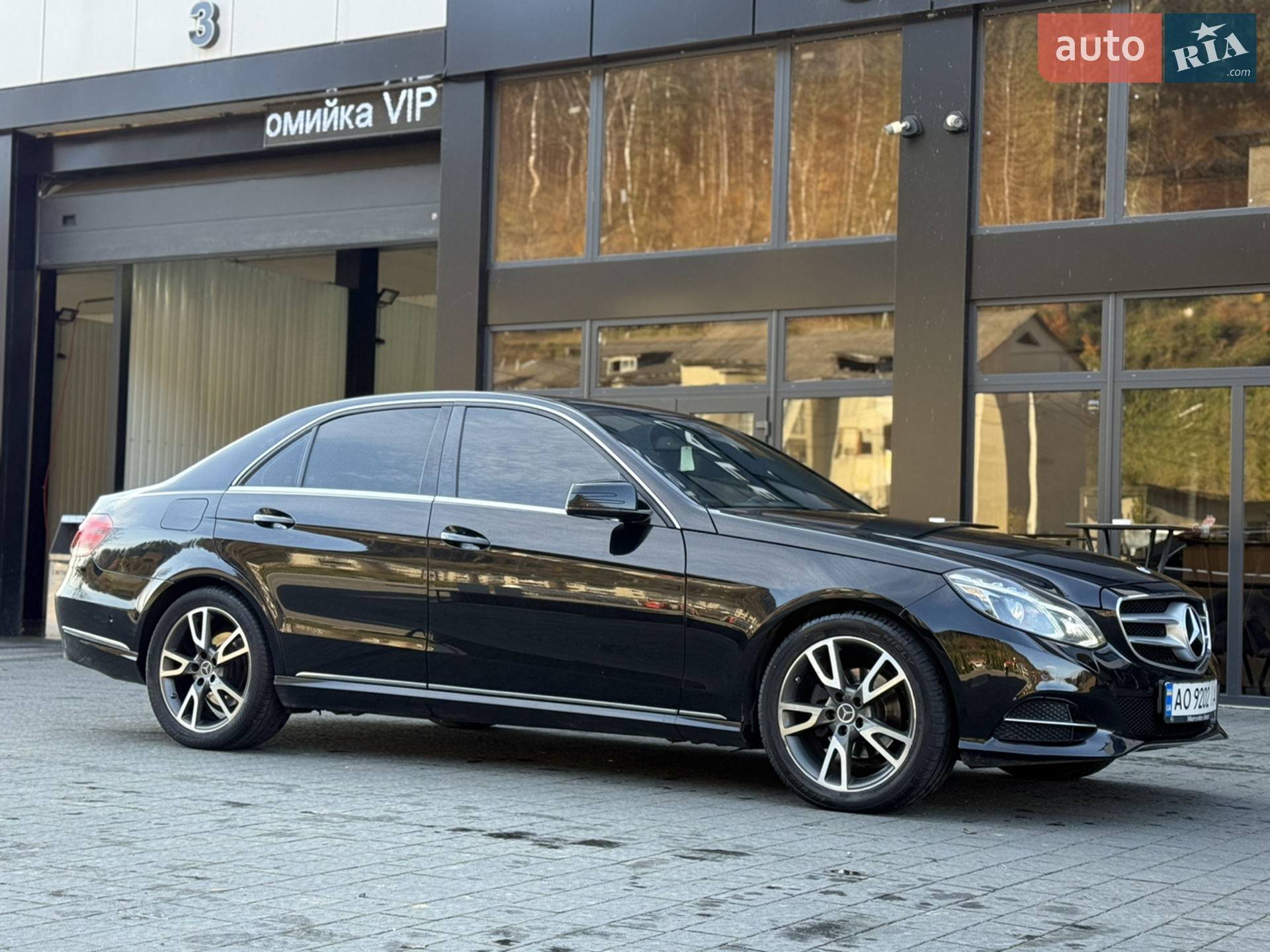 2013 Mercedes-Benz E-klasse - мініатюра 9