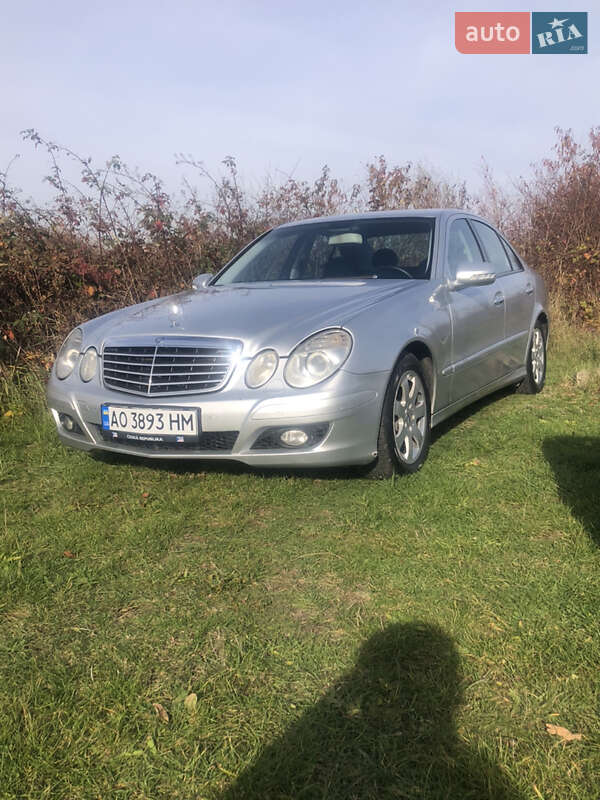 Mercedes-Benz E-Class 2006 Mercedes-Benz E-Class 2006