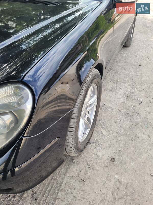 Седан Mercedes-Benz E-Class 2003 в Борщеві