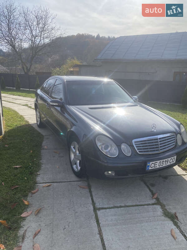 Седан Mercedes-Benz E-Class 2004 в Кицмани фото 2 Седан Mercedes-Benz E-Class 2004 в Кицмани