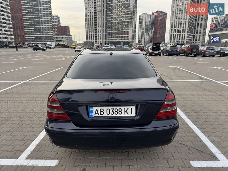 Седан Mercedes-Benz E-Class 2003 в Киеве фото 8 Седан Mercedes-Benz E-Class 2003 в Киеве