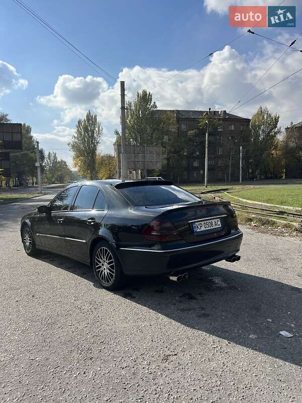 Седан Mercedes-Benz E-Class 2003 в Запорожье фото 3 Седан Mercedes-Benz E-Class 2003 в Запорожье