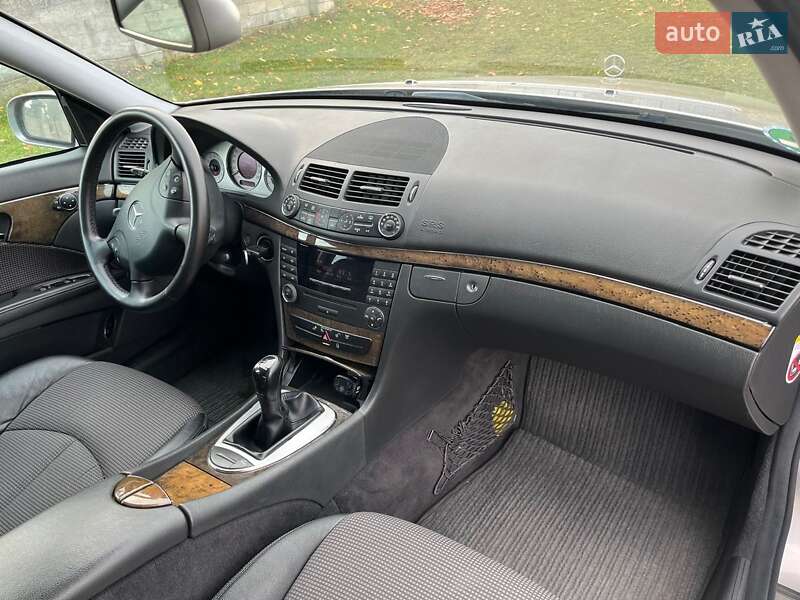 Седан Mercedes-Benz E-Class 2005 в Збаражі фото 6 Седан Mercedes-Benz E-Class 2005 в Збаражі