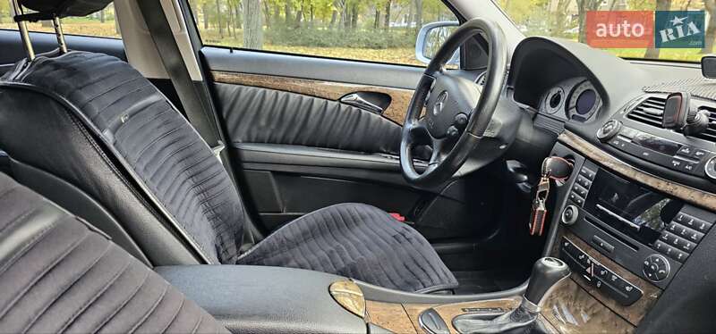 Седан Mercedes-Benz E-Class 2009 в Одесі фото 34 Седан Mercedes-Benz E-Class 2009 в Одесі