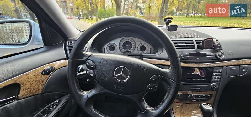 Седан Mercedes-Benz E-Class 2009 в Одесі фото 25 Седан Mercedes-Benz E-Class 2009 в Одесі