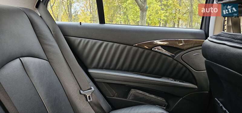 Седан Mercedes-Benz E-Class 2009 в Одесі фото 36 Седан Mercedes-Benz E-Class 2009 в Одесі
