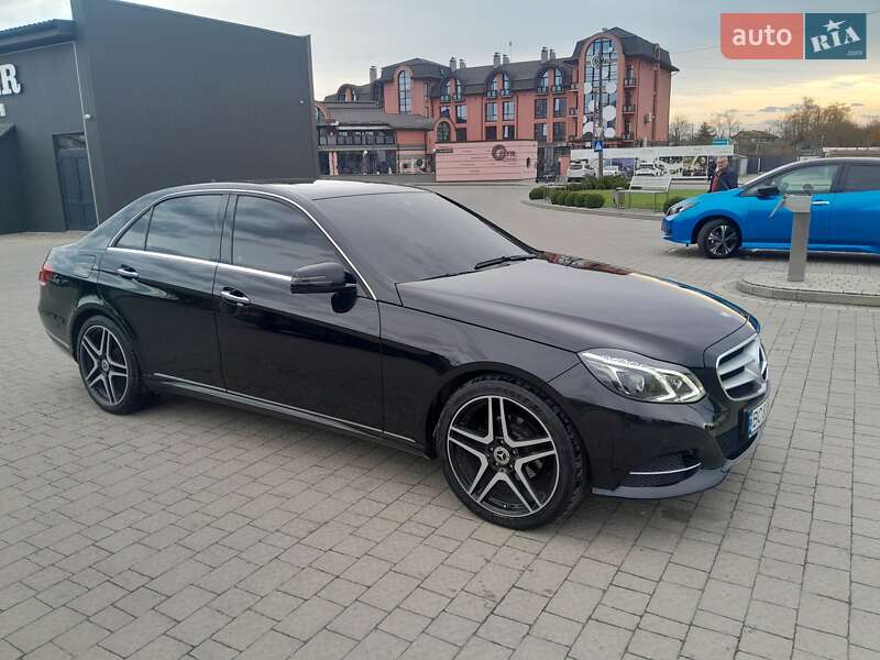 Седан Mercedes-Benz E-Class 2015 в Дрогобичі