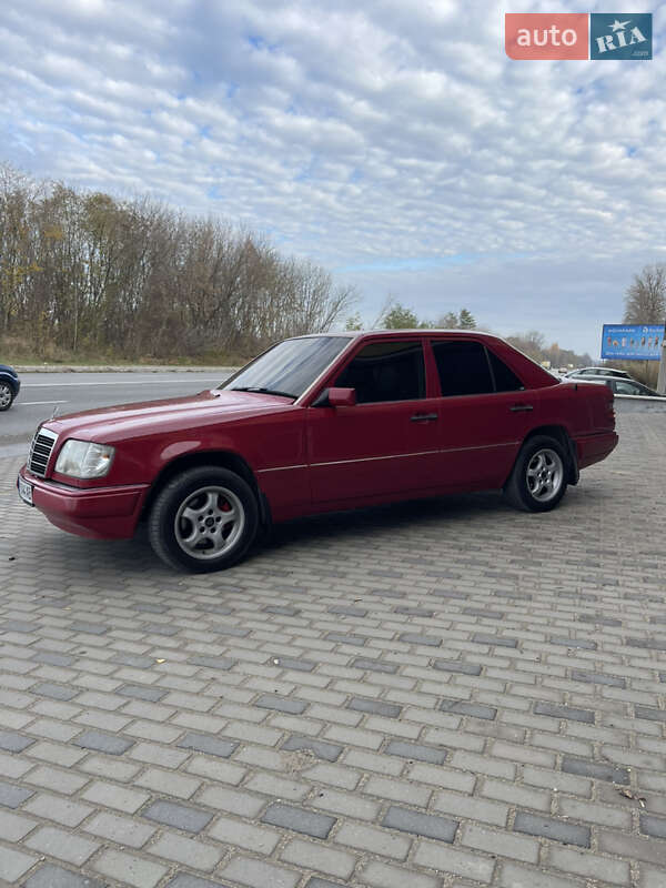 Седан Mercedes-Benz E-Class 1994 в Тернополе фото 4 Седан Mercedes-Benz E-Class 1994 в Тернополе