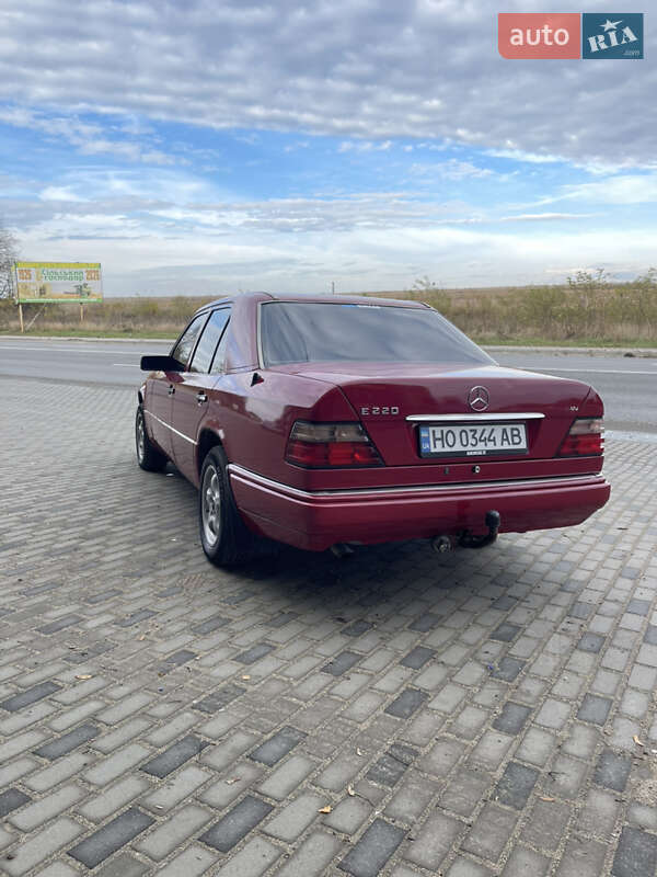 Седан Mercedes-Benz E-Class 1994 в Тернополе фото 5 Седан Mercedes-Benz E-Class 1994 в Тернополе