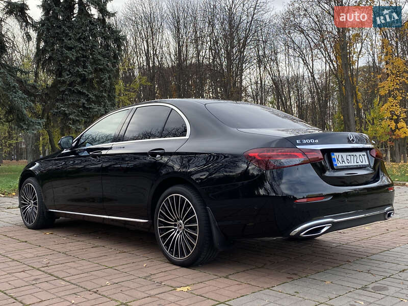 Седан Mercedes-Benz E-Class 2021 в Киеве фото 25 Седан Mercedes-Benz E-Class 2021 в Киеве