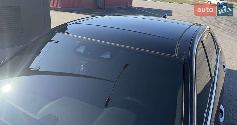 Седан Mercedes-Benz E-Class 2014 в Києві