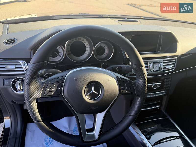 Седан Mercedes-Benz E-Class 2014 в Києві