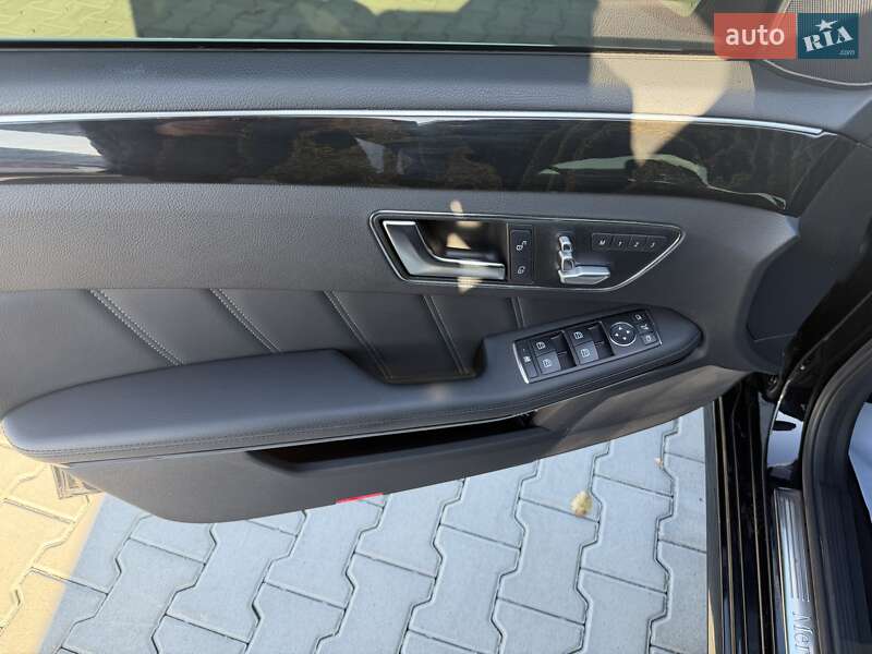 Седан Mercedes-Benz E-Class 2014 в Києві