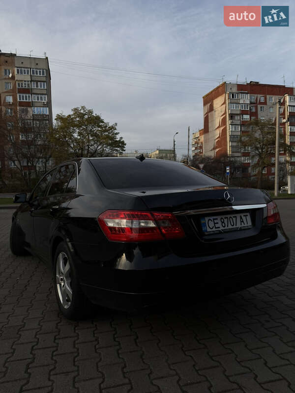 Седан Mercedes-Benz E-Class 2011 в Чернівцях фото 2 Седан Mercedes-Benz E-Class 2011 в Чернівцях