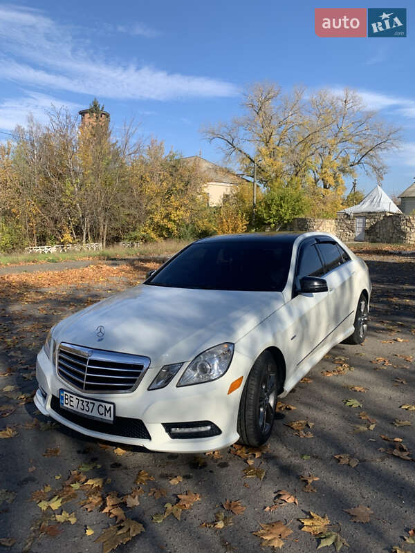Седан Mercedes-Benz E-Class 2011 в Новій Одесі
