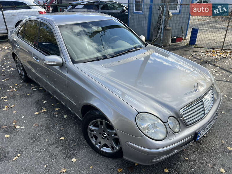 Седан Mercedes-Benz E-Class 2005 в Киеве фото 3 Седан Mercedes-Benz E-Class 2005 в Киеве