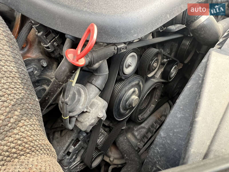 Седан Mercedes-Benz E-Class 2005 в Киеве фото 34 Седан Mercedes-Benz E-Class 2005 в Киеве