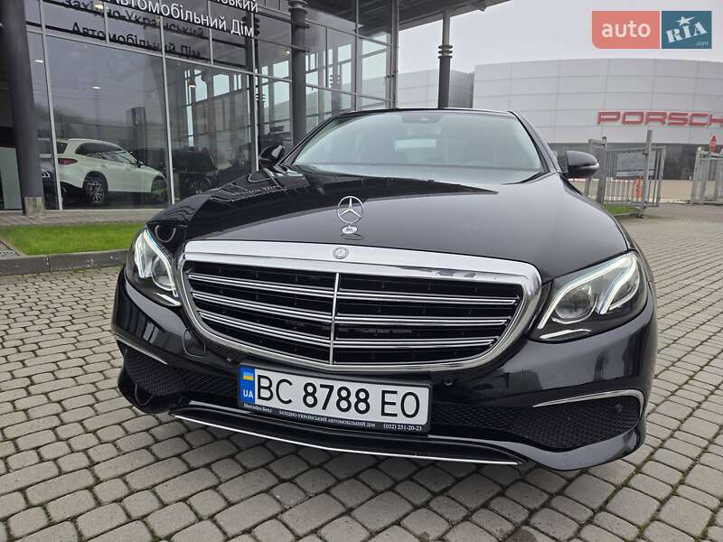 Седан Mercedes-Benz E-Class 2017 в Львові фото 3 Седан Mercedes-Benz E-Class 2017 в Львові