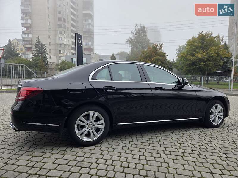 Седан Mercedes-Benz E-Class 2017 в Львові фото 7 Седан Mercedes-Benz E-Class 2017 в Львові