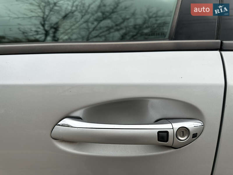 Седан Mercedes-Benz E-Class 2002 в Одессе